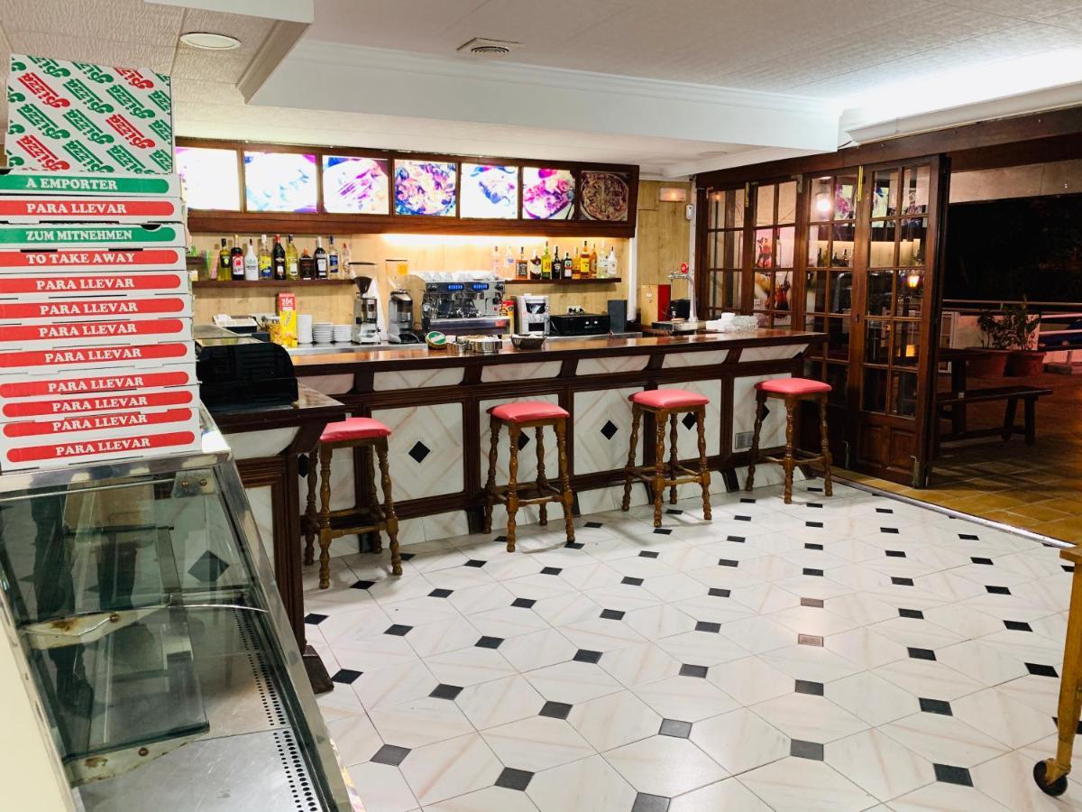 Eva Aparthotel Lloret de Mar Esterno foto