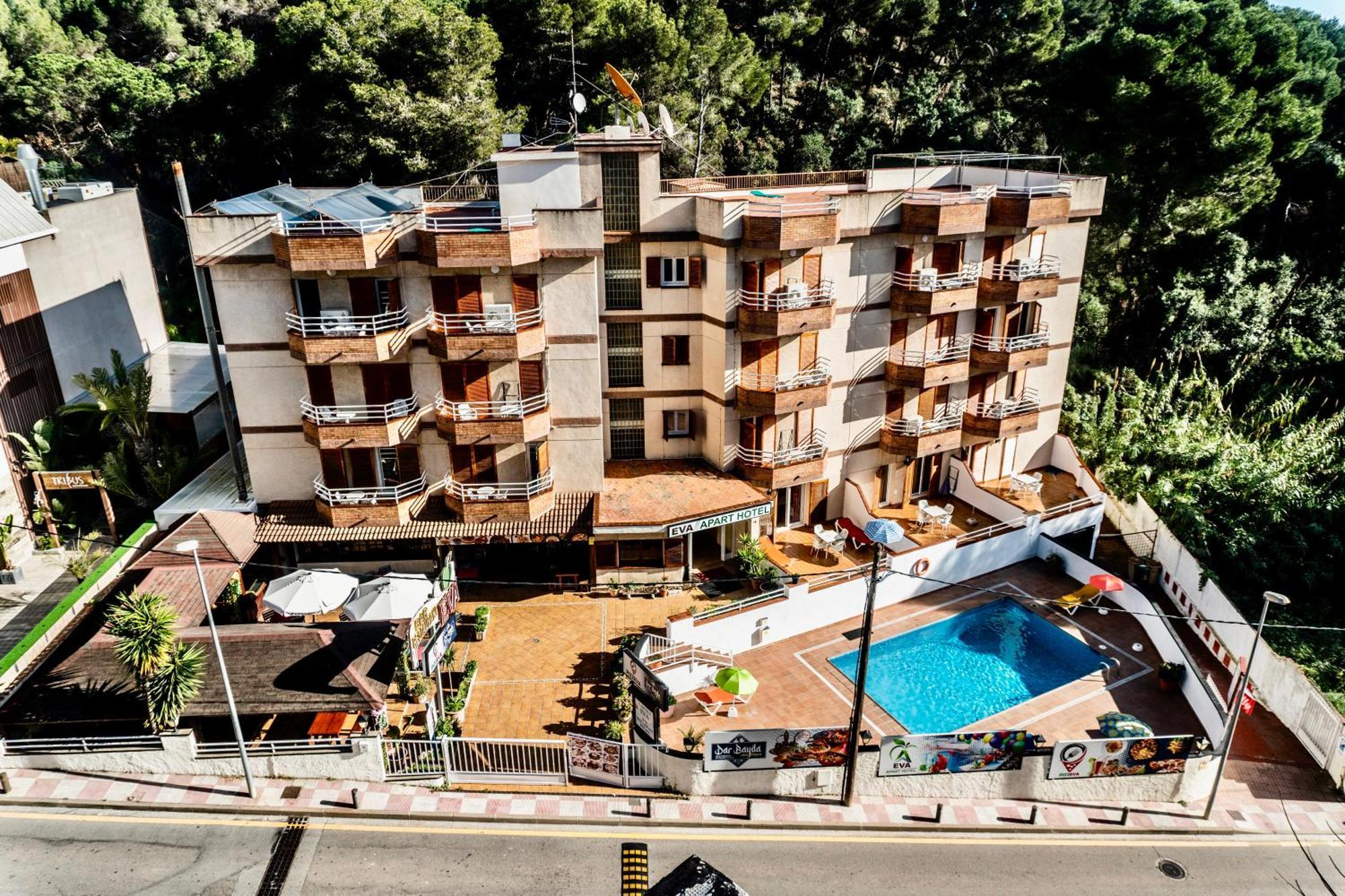 Eva Aparthotel Lloret de Mar Esterno foto